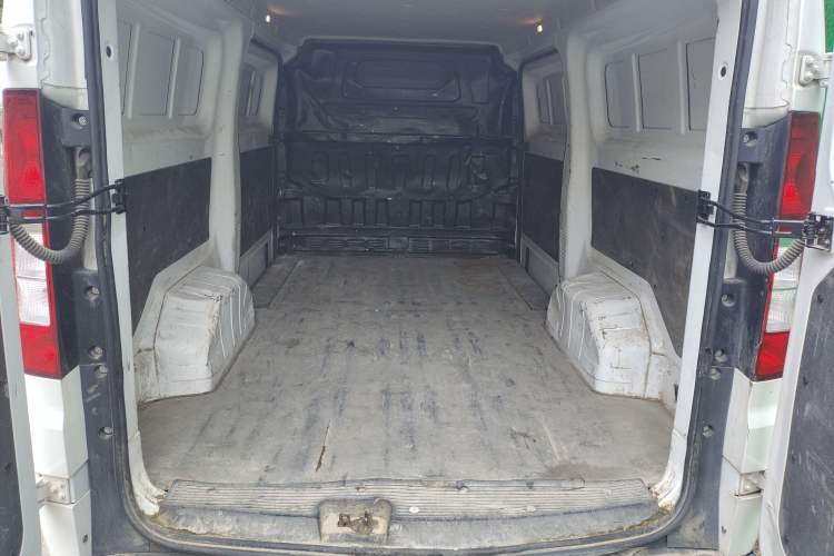 Used Ruichi EC75 2023 Pioneer Model I 41.85 kWh
