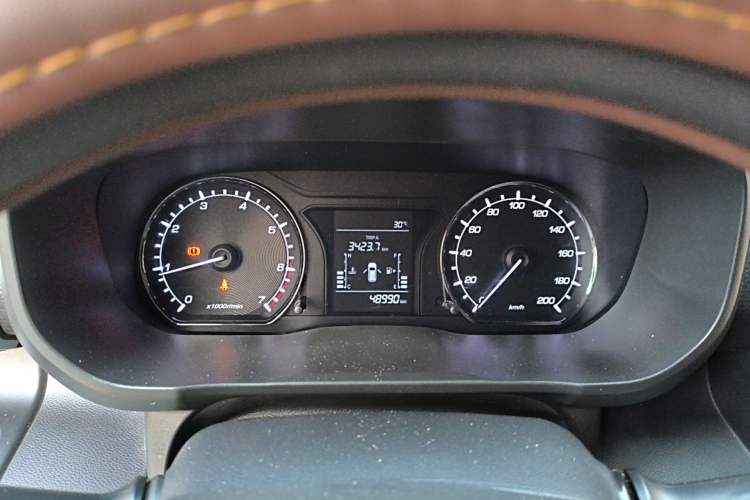 Used CHANGAN OSHAN X70A 2018 1.5L Manual Comfort Model Instrument Cluster