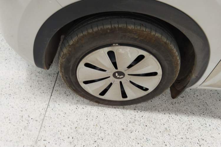 Used Wuling Bingo 2024 203km Light Edition Exterior 4