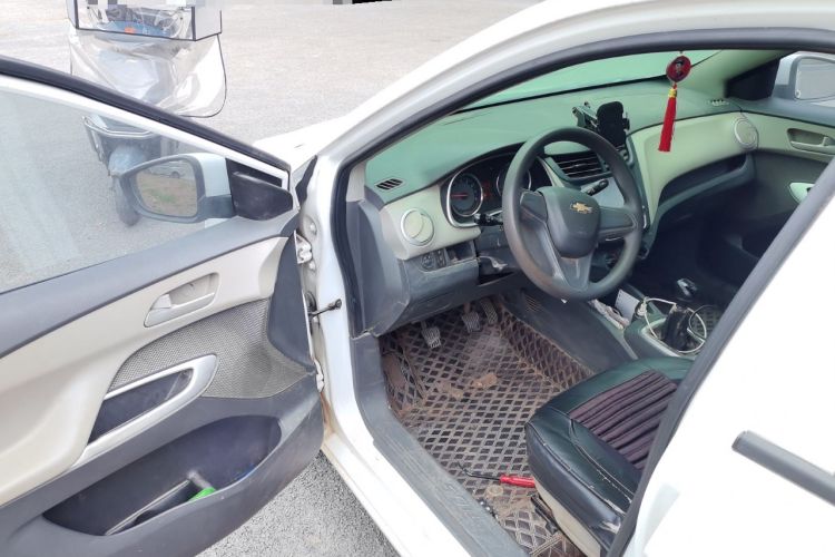 Used Chevrolet Sail 2015 Sail 3 1.3L Manual Warm Edition