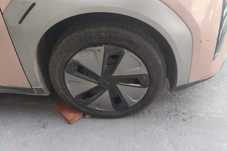 Used AION Y 2023 Plus 610 Enjoyment Edition Ternary Lithium
