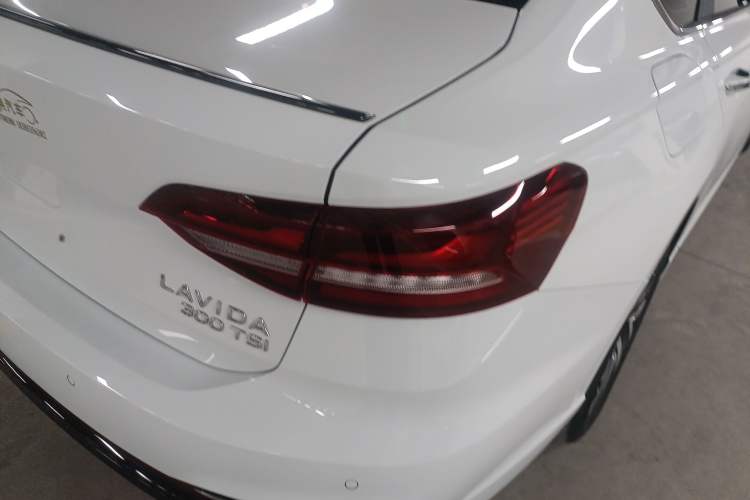 Used Volkswagen Lavida 2024 300TSI DSG Starry Sky Deluxe Edition
