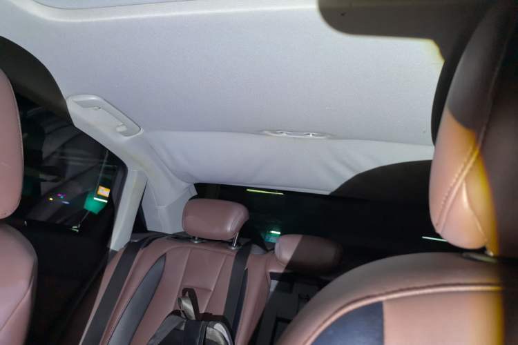 Used Audi A4L 2017 Plus 40 TFSI Ambition Model
