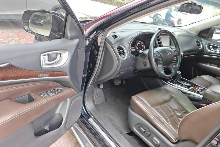 Used Infiniti QX60 2016 2.5 S/C Hybrid Two-Wheel-Drive Excellence Edition China V Standard