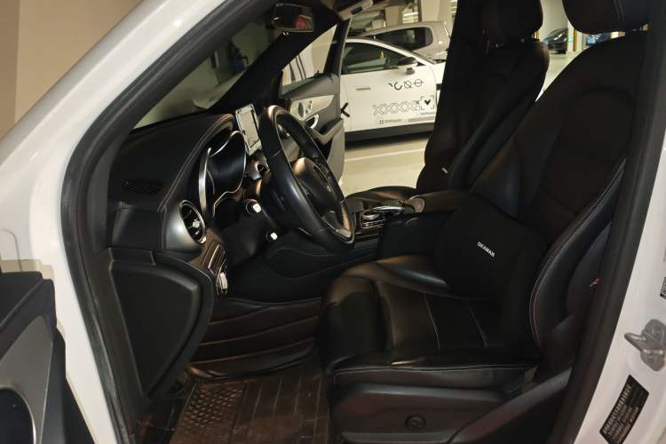 Used Mercedes-Benz GLC 2016 GLC 200 4MATIC Left Front Seat