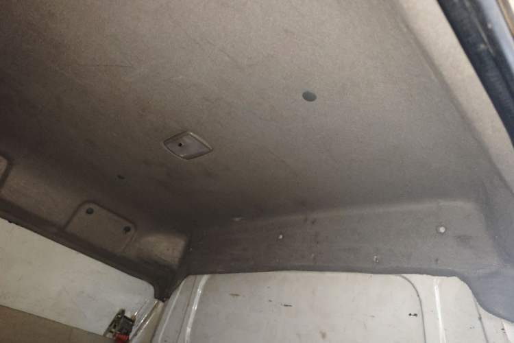 Used Dongfeng Yufeng EM26 2023 Standard Edition 41.472 kWh Henan Lithium Power Headliner