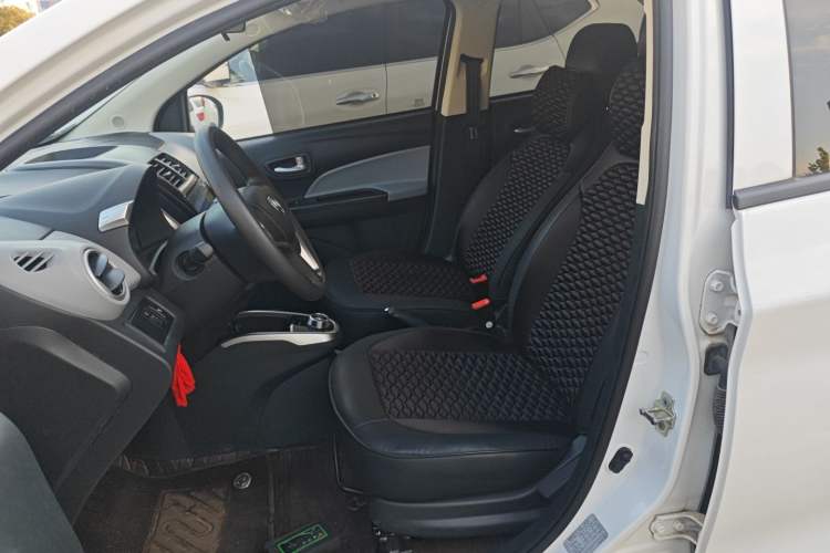 Used Oshan Benni E-Star 2021 National Edition Xin Yue Version (Fast-Charging Edition) Lithium Iron Phosphate (31.18 kWh)
