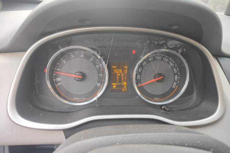 Used Chevrolet Sail 2015 Sail 3 1.5L Manual with Ideal Sunroof Edition