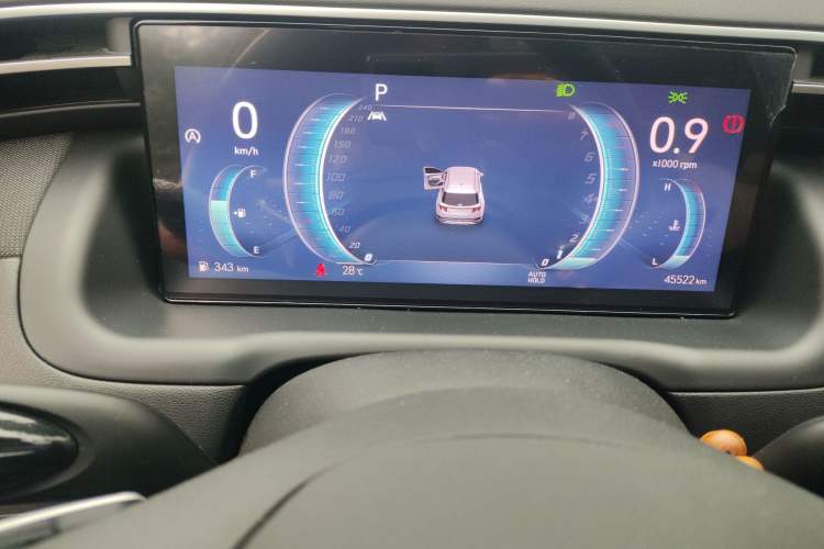 Used Hyundai Tucson 2022 Tucson L 1.5T DCT LUX Prestige Edition N Line Odometer Close Up