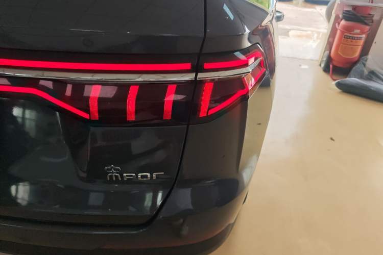 Used BYD Song Pro 2019 1.5T Automatic Luxury Model Right Rear Taillight