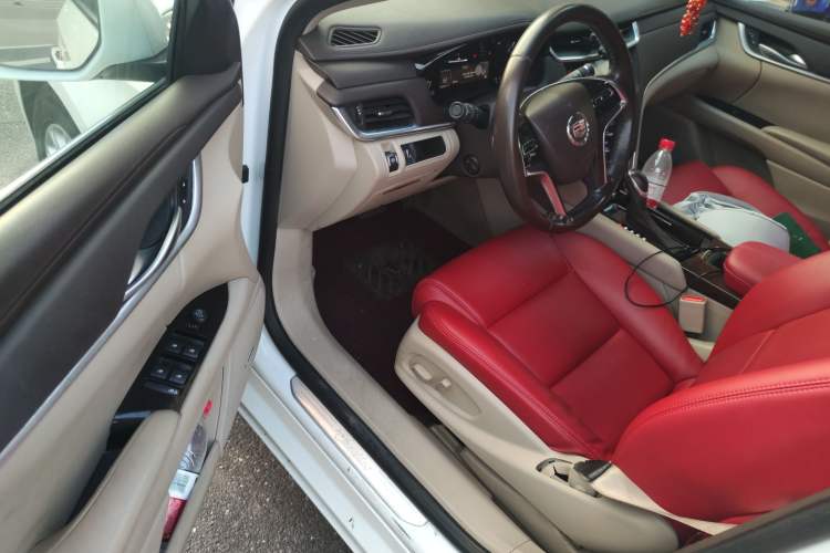Used Cadillac XTS 2013 28T Comfort Model
