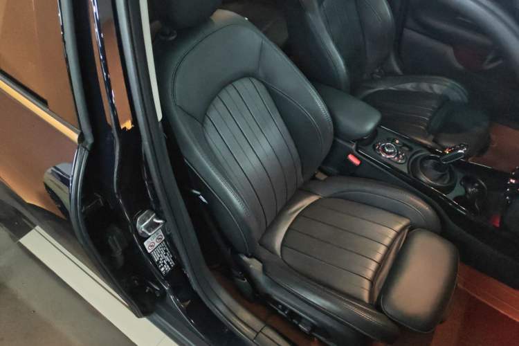 Used MINI Clubman 2022 Facelift 1.5T COOPER Connoisseur
