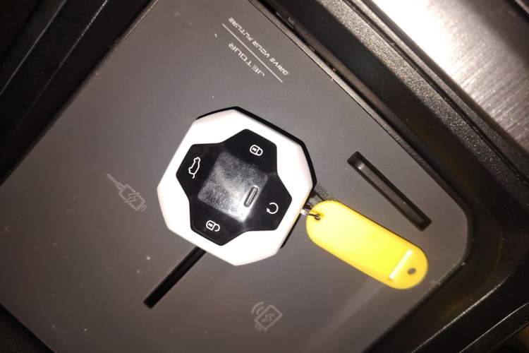 Used JETOUR Traveler 2023 2.0T All-Wheel Drive CrossPRO+