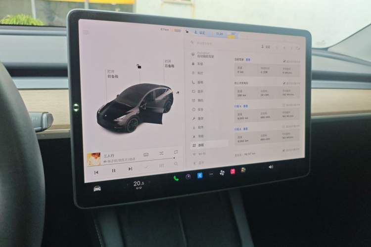 Used Tesla Model Y 2021 Standard Range Rear-Wheel Drive Version
