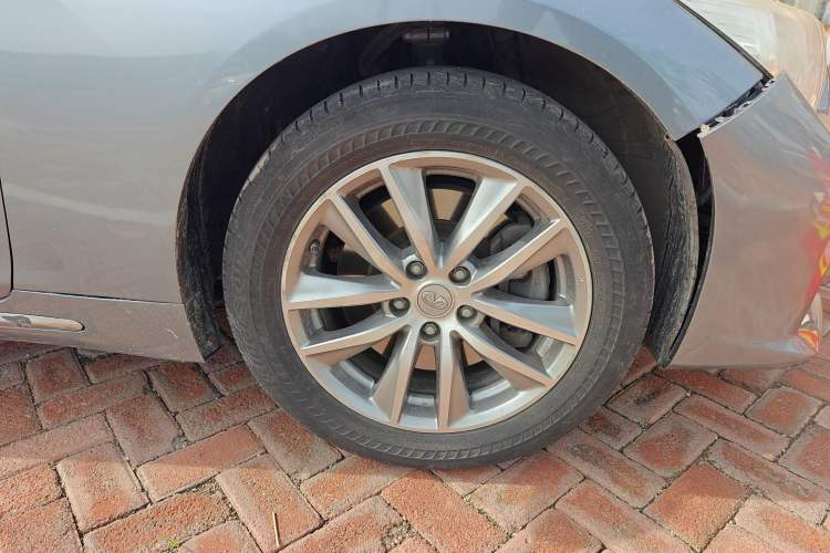 Used Infiniti Q50L 2015 2.0T Comfort Edition
