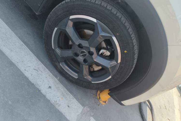 Used BYD Seagull 2023 Free Edition Right Front Wheel Hub