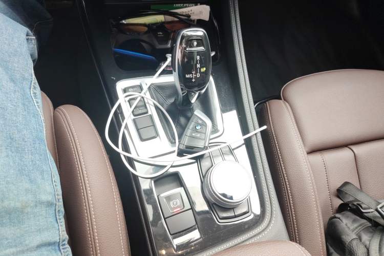 Used BMW 1 Series 2023 125i M Sport Night Edition Gear Lever