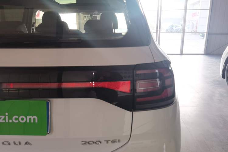 Used Volkswagen Tacqua 2023 200TSI DSG Joy-Connect Edition