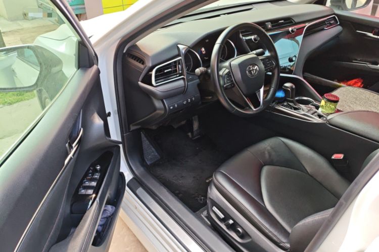 Used Toyota Camry 2019 2.5G Luxury Edition China VI Standard