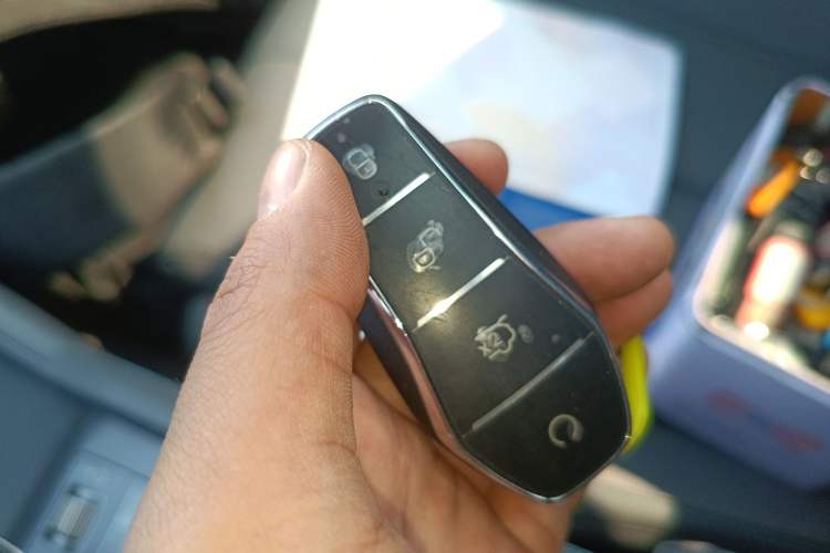 Used BYD Qin L 2025 DM-i Smart Drive 120KM Leading Model
