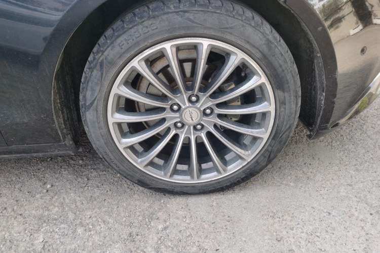 Used Zotye Z700 2018 Z700H 1.8T DCT Luxury Edition
