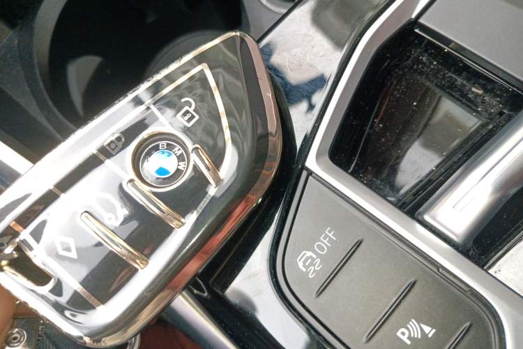 Used BMW i3 2022 eDrive 35 L Interior 1