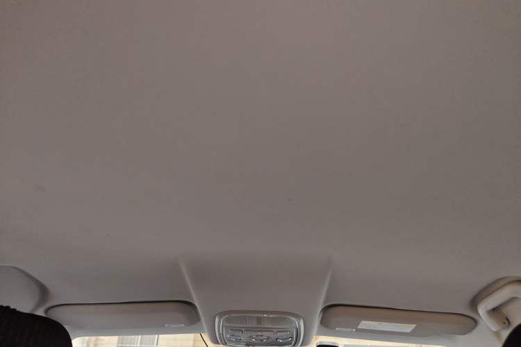 Used Haval H2s 2017 Red-Label 1.5T Dual-Clutch Comfort Model Headliner