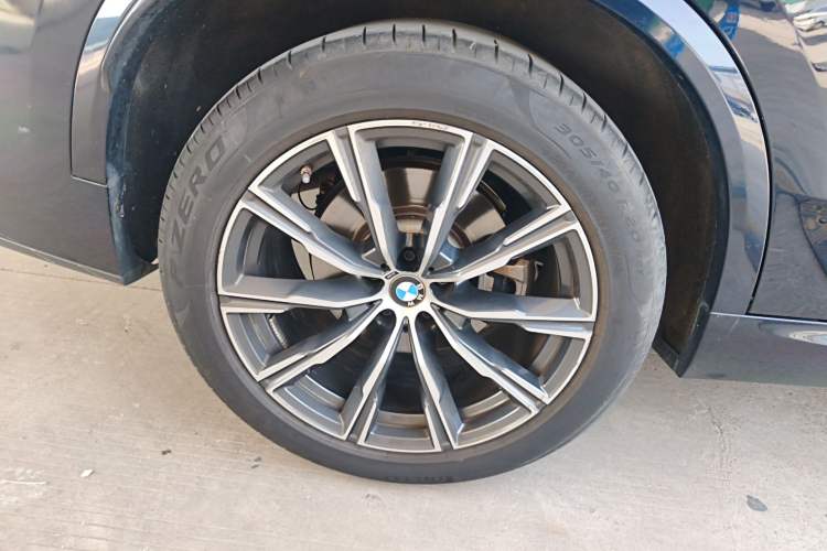 Used BMW X5 2022 Restyled xDrive 30Li M Sport Package
