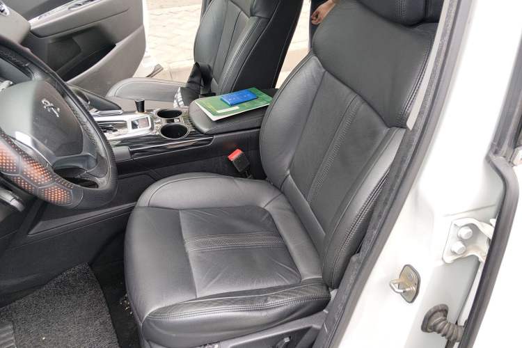 Used Peugeot 3008 2013 2.0L Automatic Trend Edition Left Front Seat