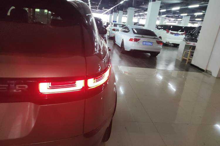 Used Land Rover Range Velar 2017 P380 R-DYNAMIC S Right Rear Taillight