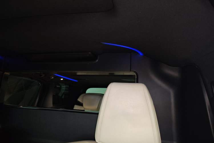 Used Lexus LM 2020 300h Seven-Seat Elegant Edition
