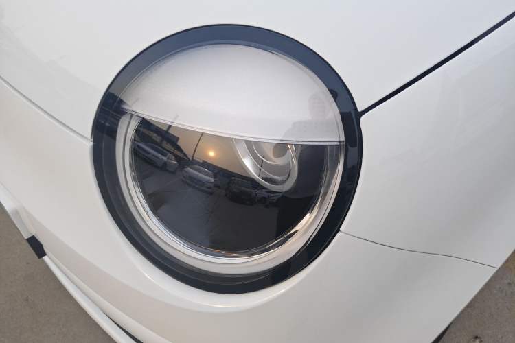 Used CHANGAN NEVO Lumin 2026 Model Treasure Edition 205km Passionate Beige Ningde Left Front Headlight