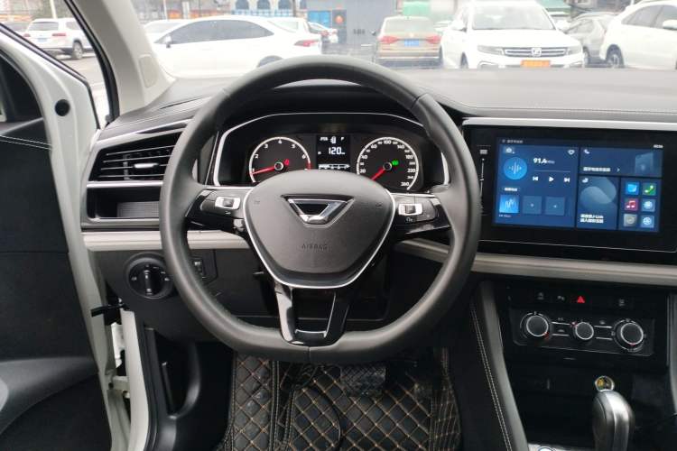 Used Jetta VS5 2023 280TSI Automatic Enjoyment Model