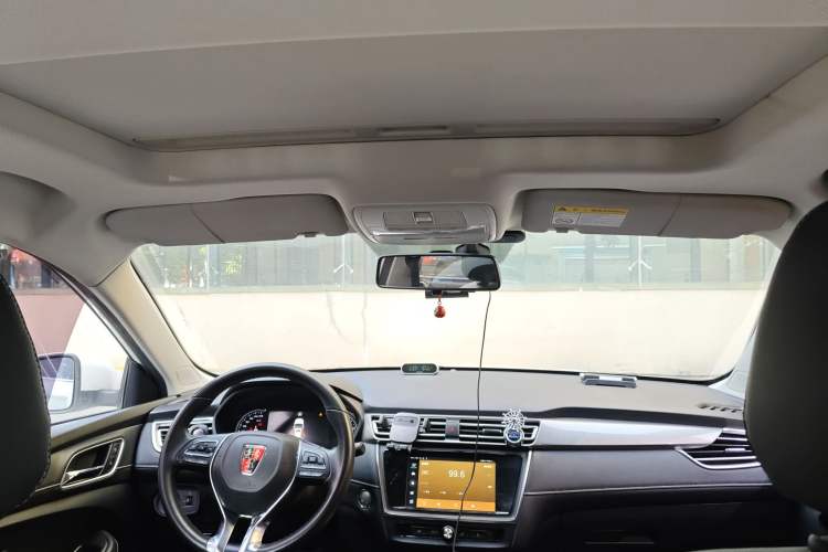 Used Roewe Ei5 2019 Smart Connect Flagship Edition Headliner