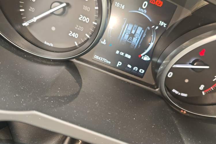 Used Land Rover Range Rover Evoque 2016 2.0T SE Smart Glow Edition
