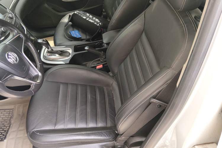 Used Buick Regal 2014 1.6T Fashionable Tech Edition