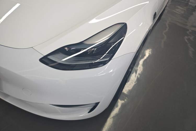 Used Tesla Model Y 2022 Performance High-Performance All-Wheel-Drive Version Left Front Headlight