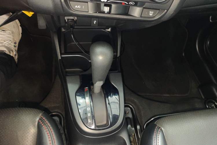 Used Honda Fit 2016 1.5L LX CVT Comfort Model Gear Lever