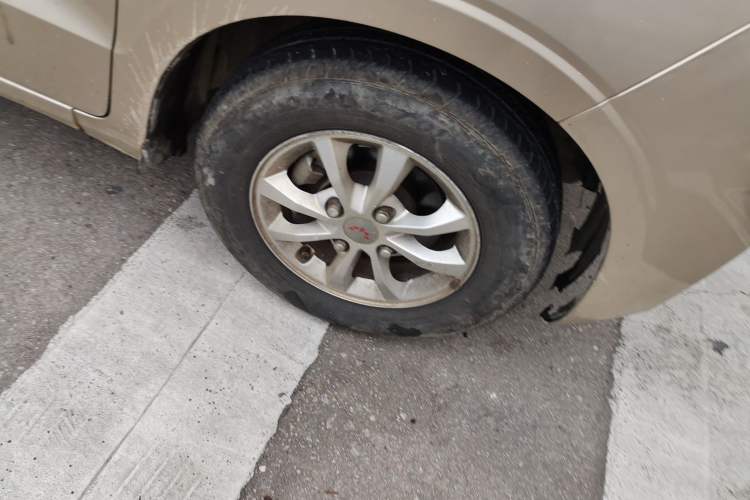 Used Wuling Hongguang V 2019 1.5L Enjoyment Version China VI LAR