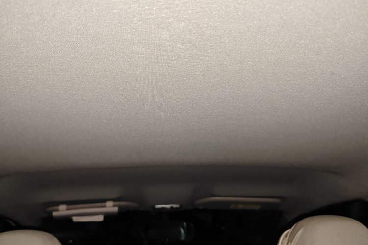 Used Citroen Elysee 2015 Qishang Edition 1.6L Automatic Fashion Model
