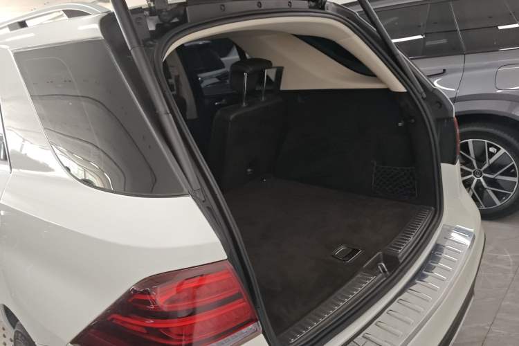 Used Mercedes-Benz GLE 2017 GLE 400 4MATIC
