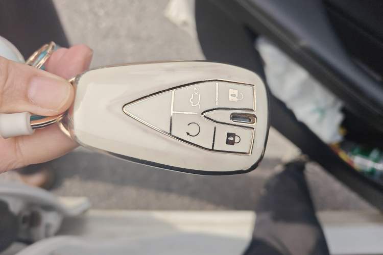 Used Changan Eado 2022 PLUS 1.6L GDI CVT Elite Model