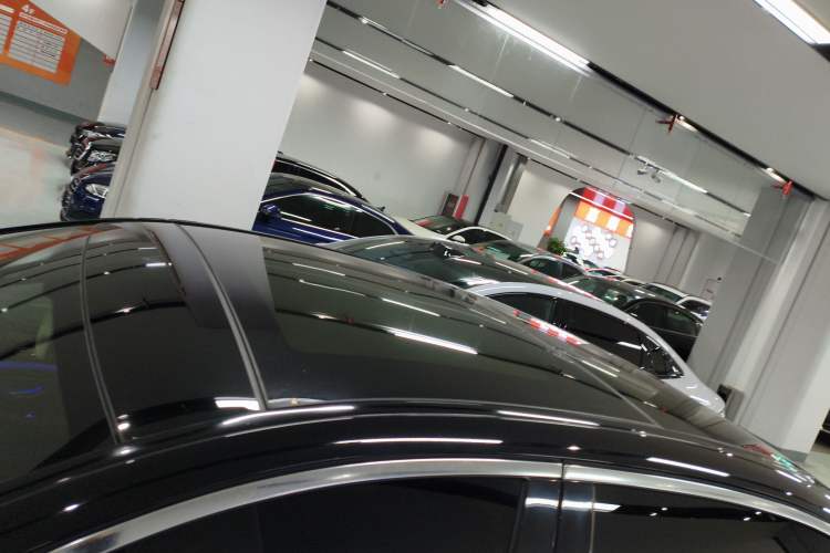 Used Mercedes-Benz E-Class 2019 Restyled E 300 L Sporty and Stylish Edition
