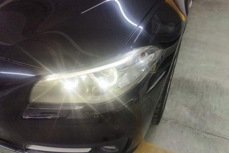 Used BMW 5 Series 2017 525Li Leading Model