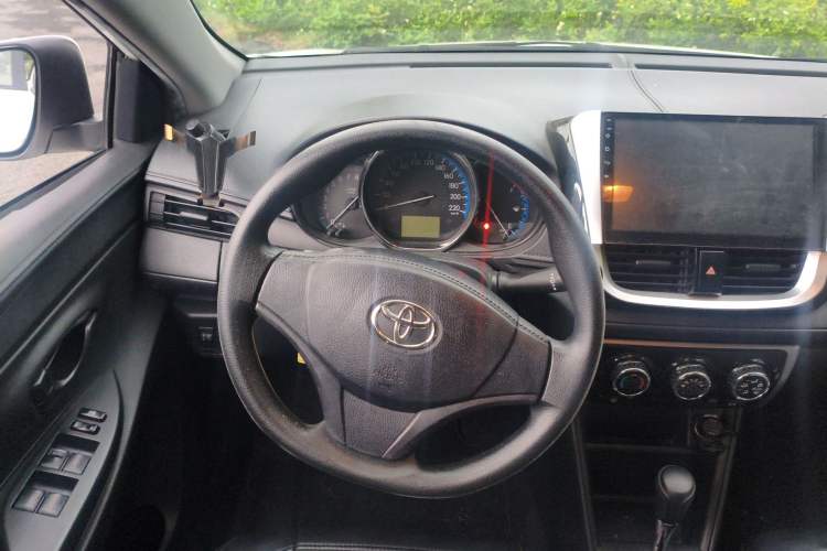 Used Toyota Vios 2017 1.5L CVT Innovation Edition Steering Wheel