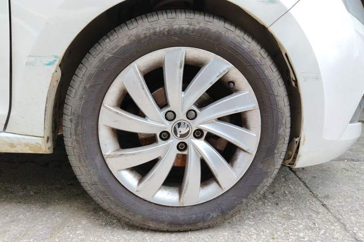 Used Skoda Rapid 2019 1.5L Automatic Comfort Edition China V Standard