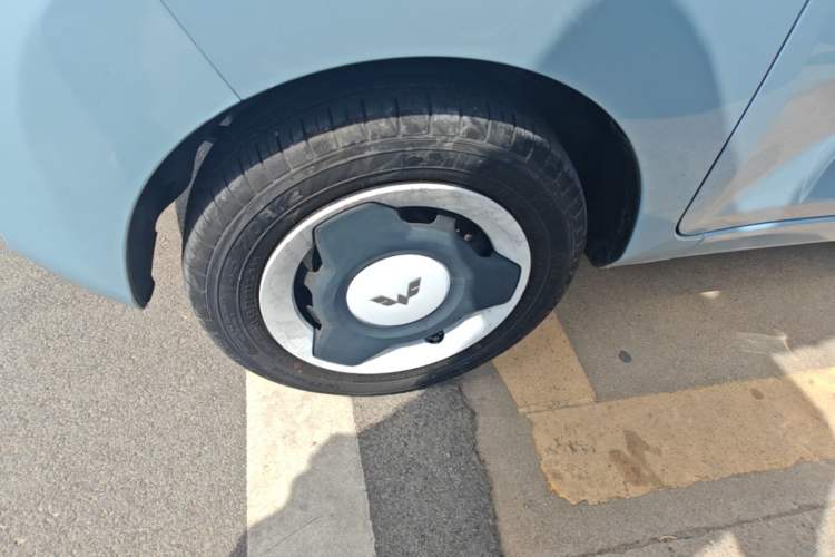 Used Wuling Hongguang MINIEV 2022 Easy Version Lithium Iron Phosphate