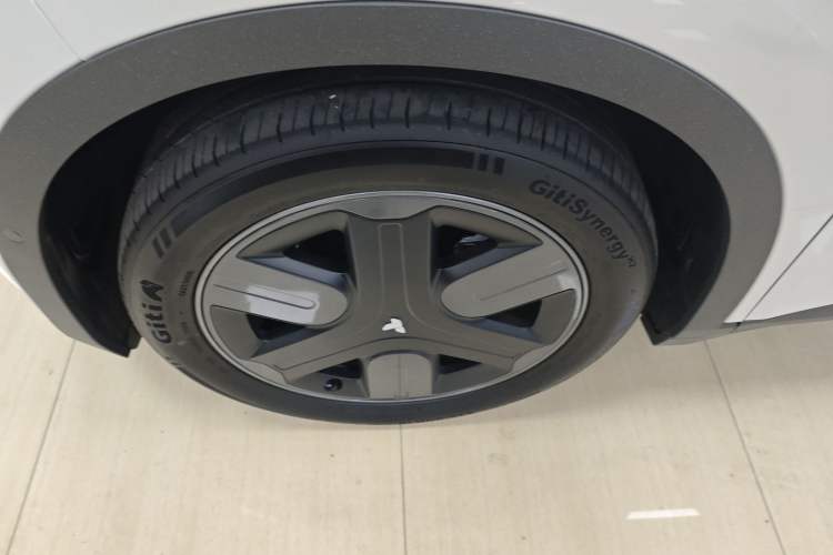 Used firefly firefly 2025 Illuminated Edition