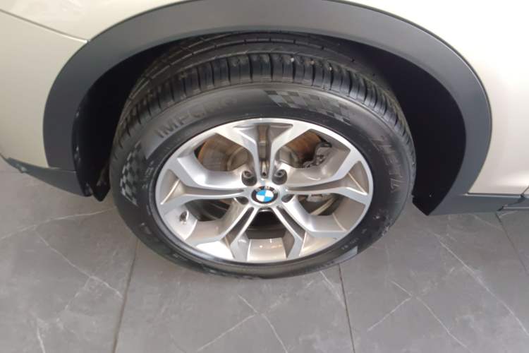 Used BMW X3 2014 xDrive20i X Design Package Exterior 4