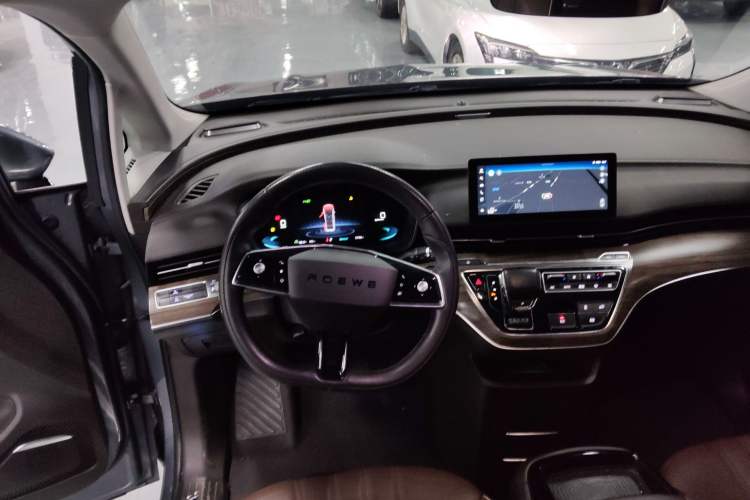 Used Roewe iMAX8 New Energy 2022 Golden Edition